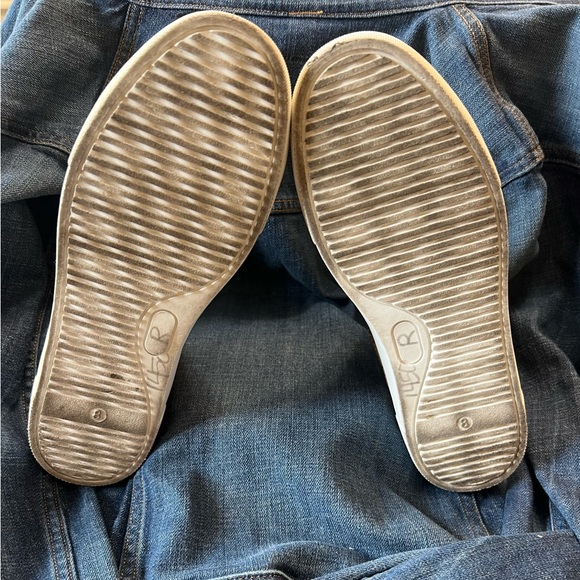 Coconuts by Matisse. Size 8 in like new condition - Picture 4 of 4